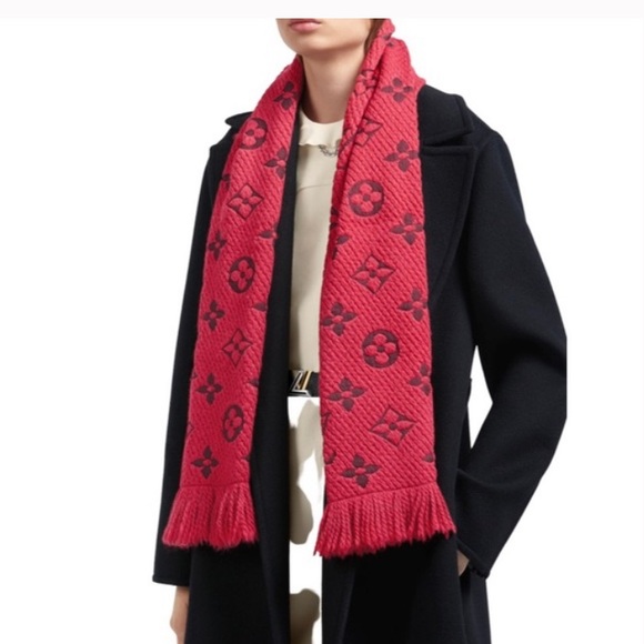 LOUIS VUITTON Wool Silk Logomania Scarf - Picture 8 of 8